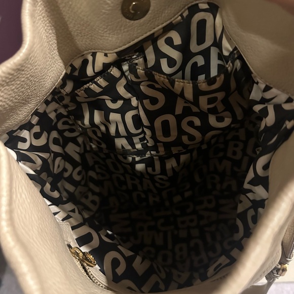 Marc By Marc Jacobs Classic Q Hillier Leather Hobo - Picture 10 of 11